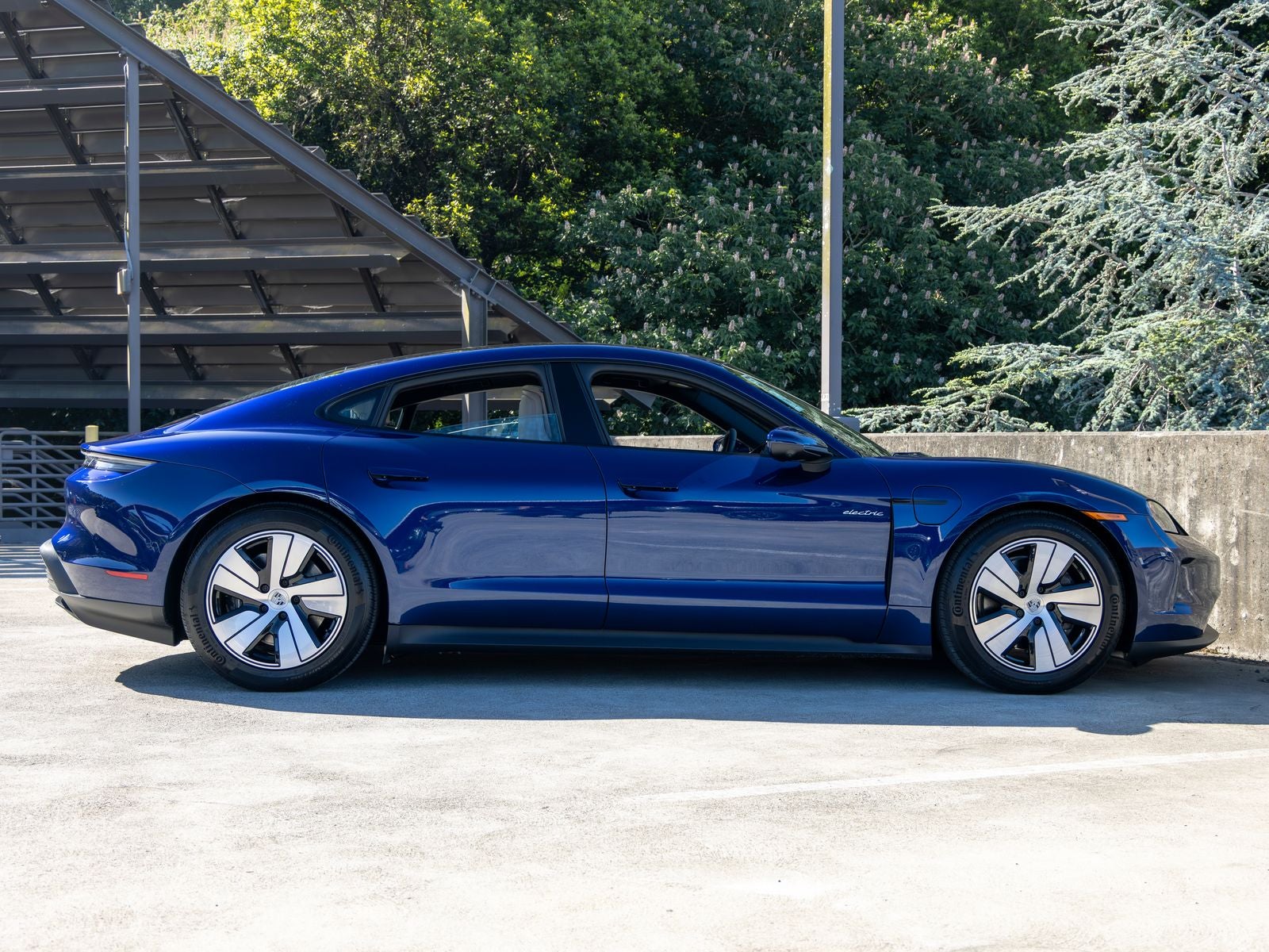 2026 Porsche Taycan 4