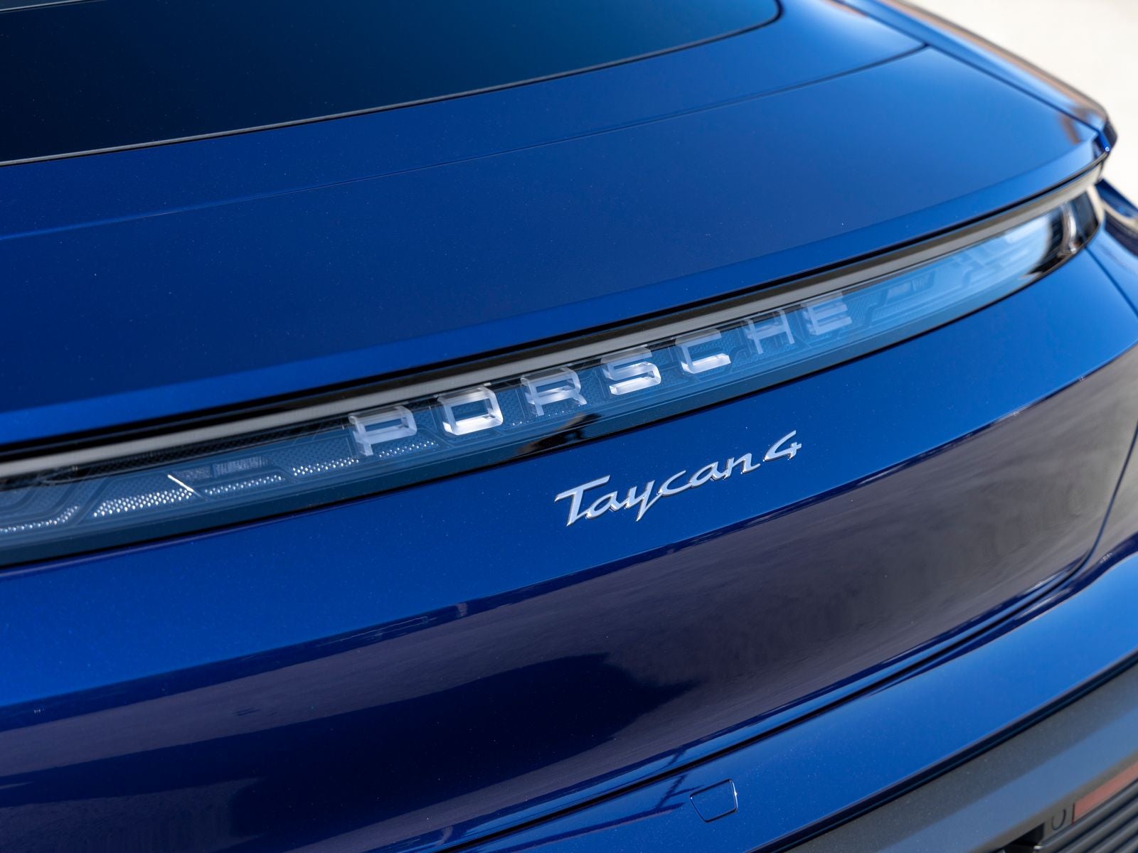 2026 Porsche Taycan 4