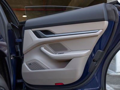 2026 Porsche Taycan 4