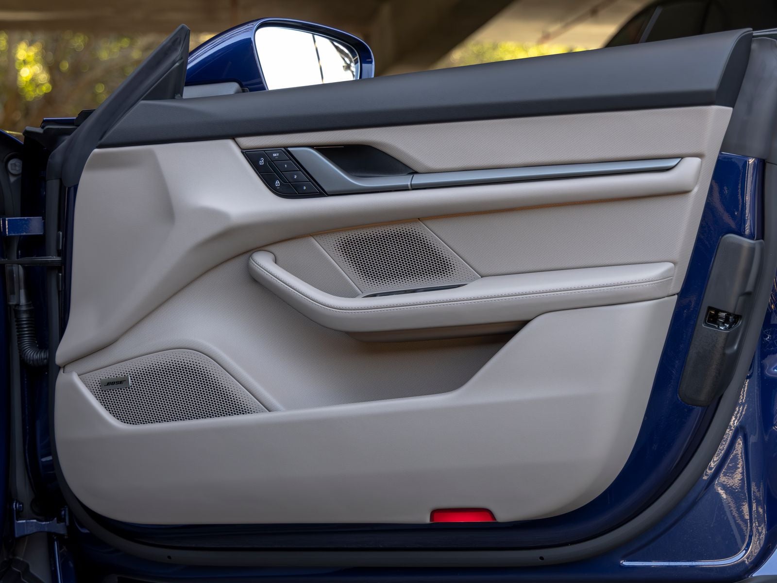 2026 Porsche Taycan 4