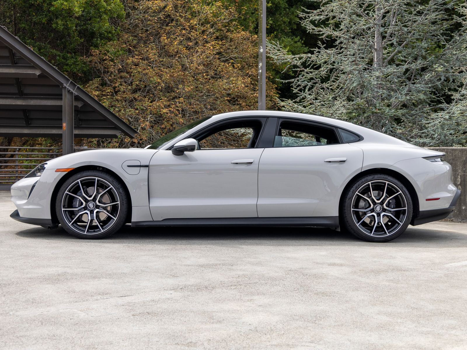 2023 Porsche Taycan Taycan