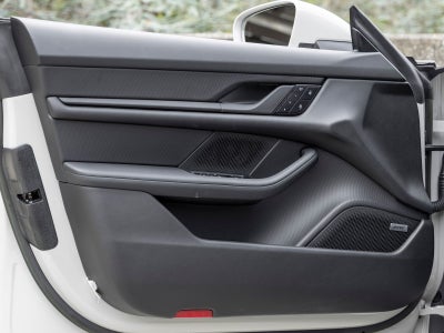 2023 Porsche Taycan Taycan