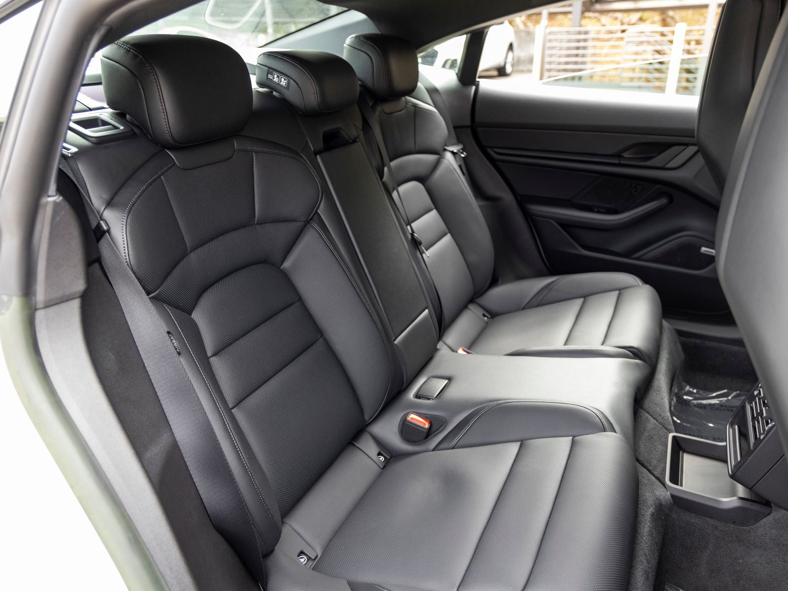 2023 Porsche Taycan Taycan