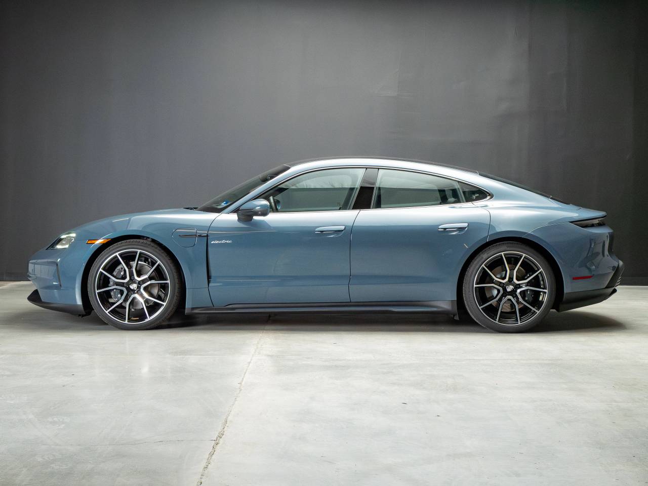 2026 Porsche Taycan Taycan