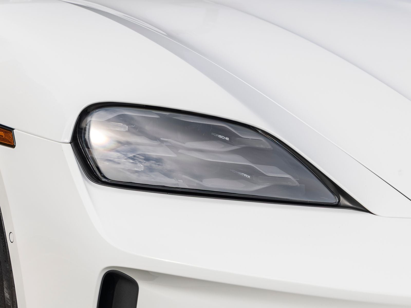 2026 Porsche Taycan Taycan 4 Black Edition