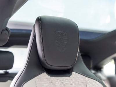 2026 Porsche Taycan Taycan 4 Black Edition