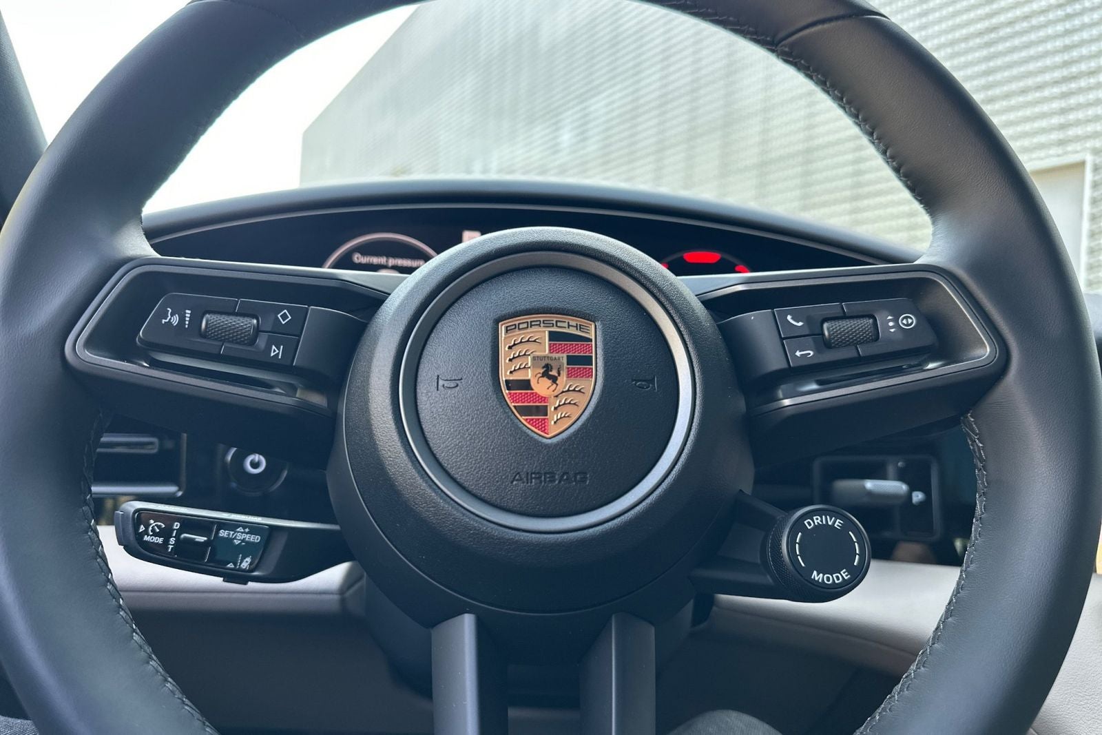 2025 Porsche Taycan Taycan