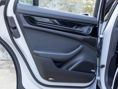 2025 Porsche Panamera Panamera