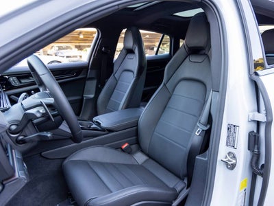 2025 Porsche Panamera Panamera