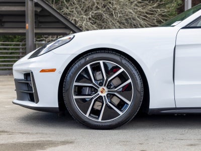 2026 Porsche Panamera Panamera 4