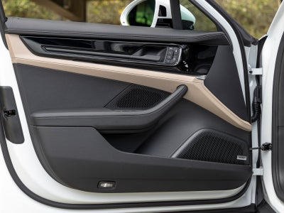 2026 Porsche Panamera Panamera 4