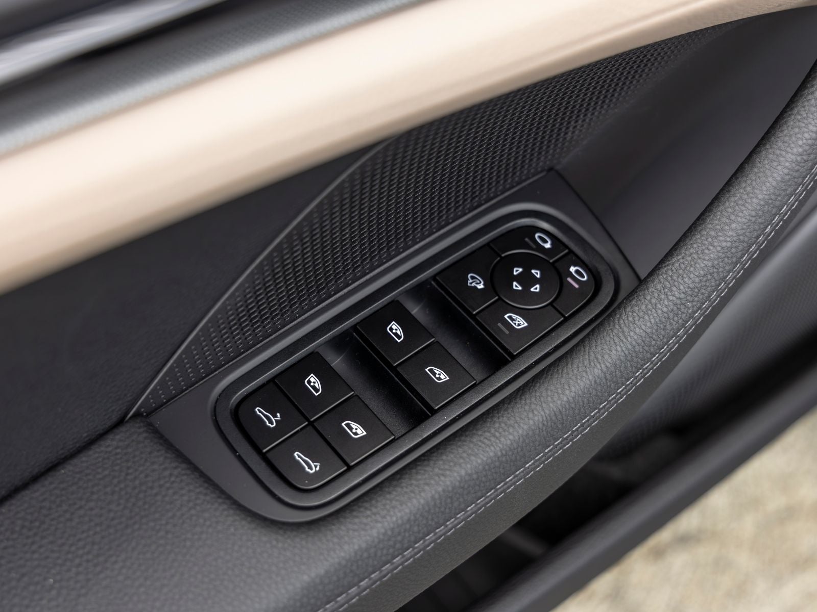 2026 Porsche Panamera Panamera 4