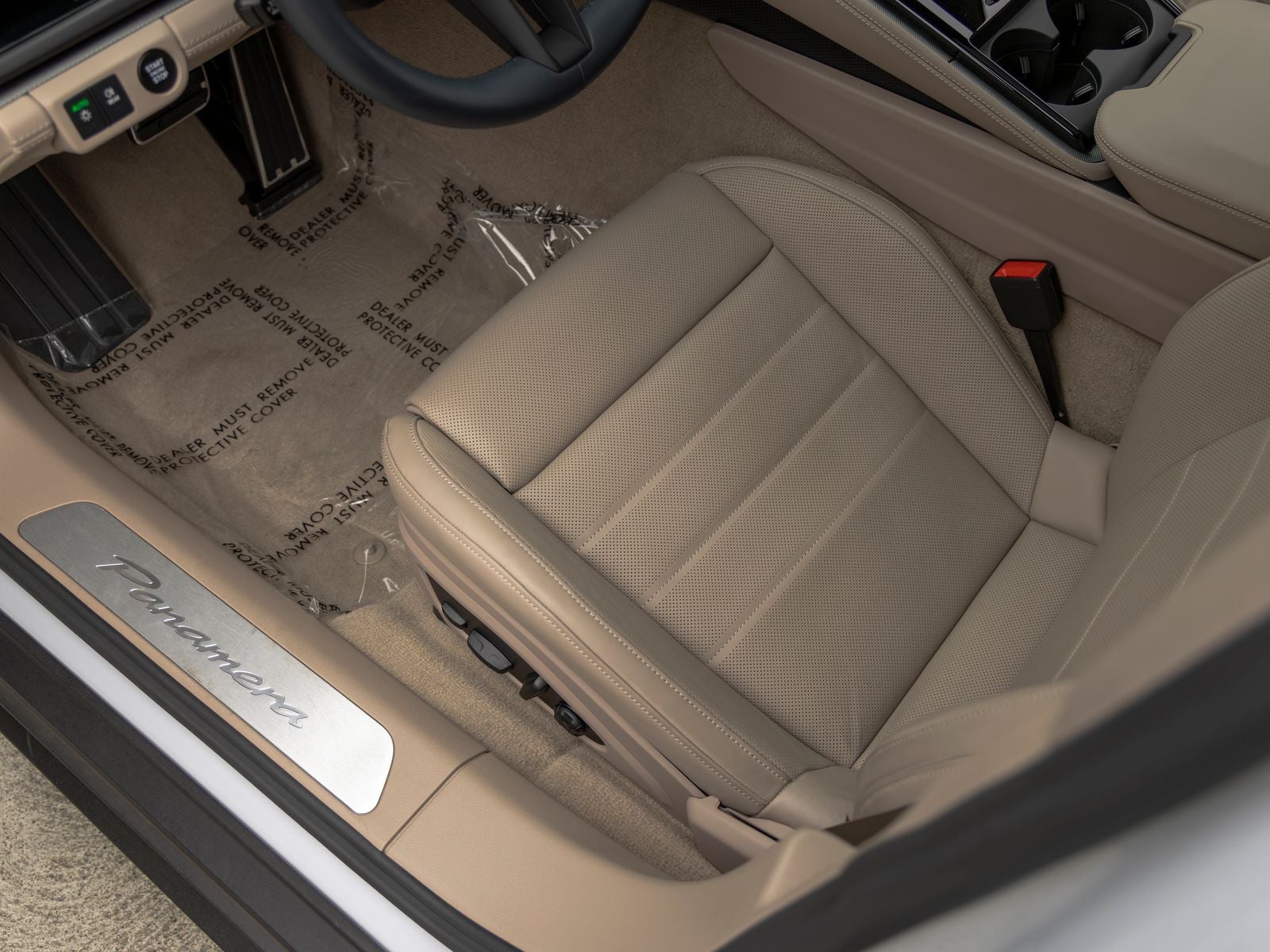 2025 Porsche Panamera Base