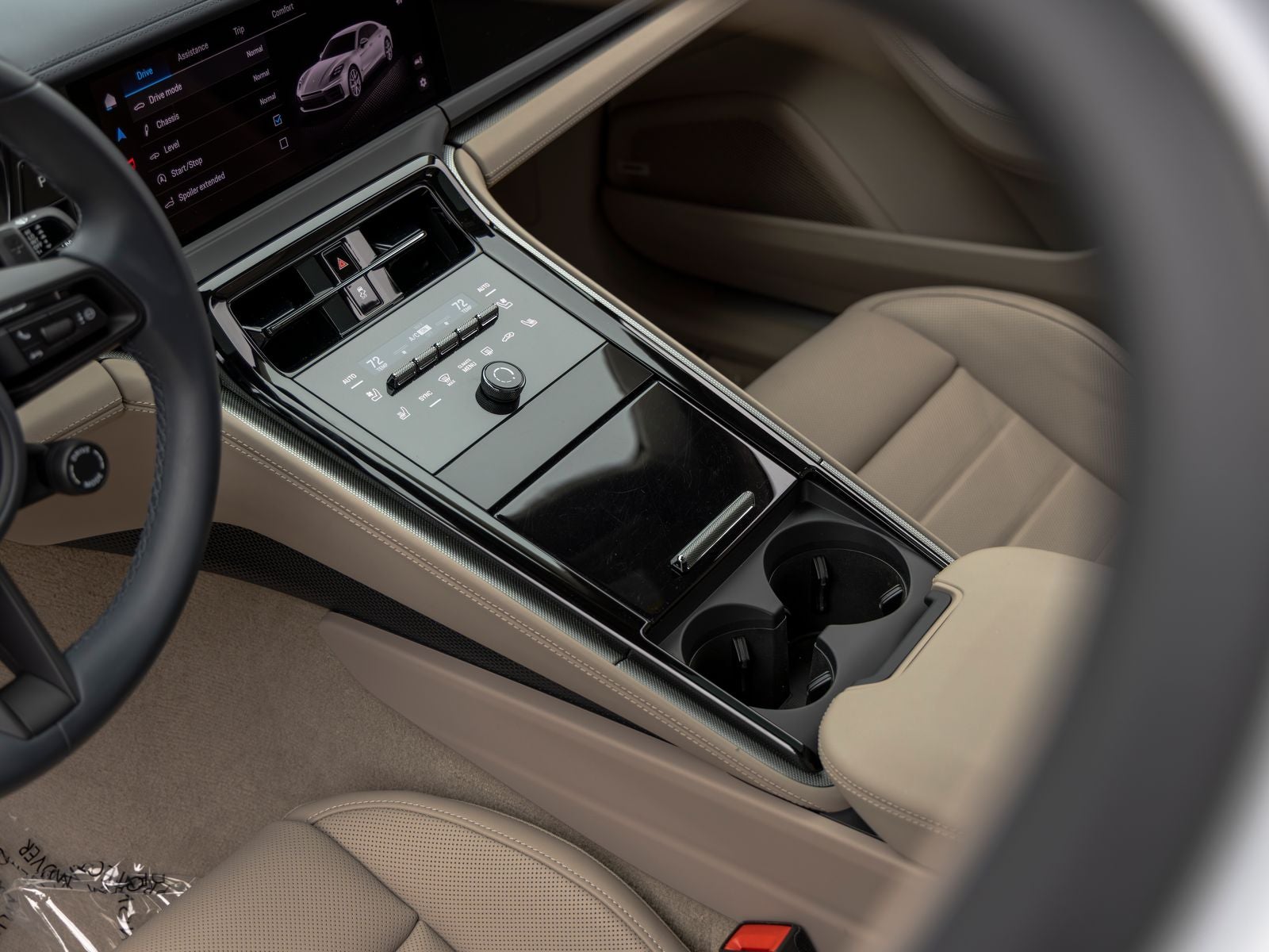 2025 Porsche Panamera Base