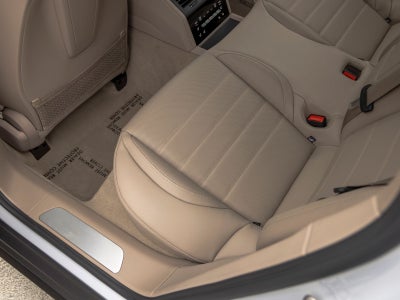 2025 Porsche Panamera Base