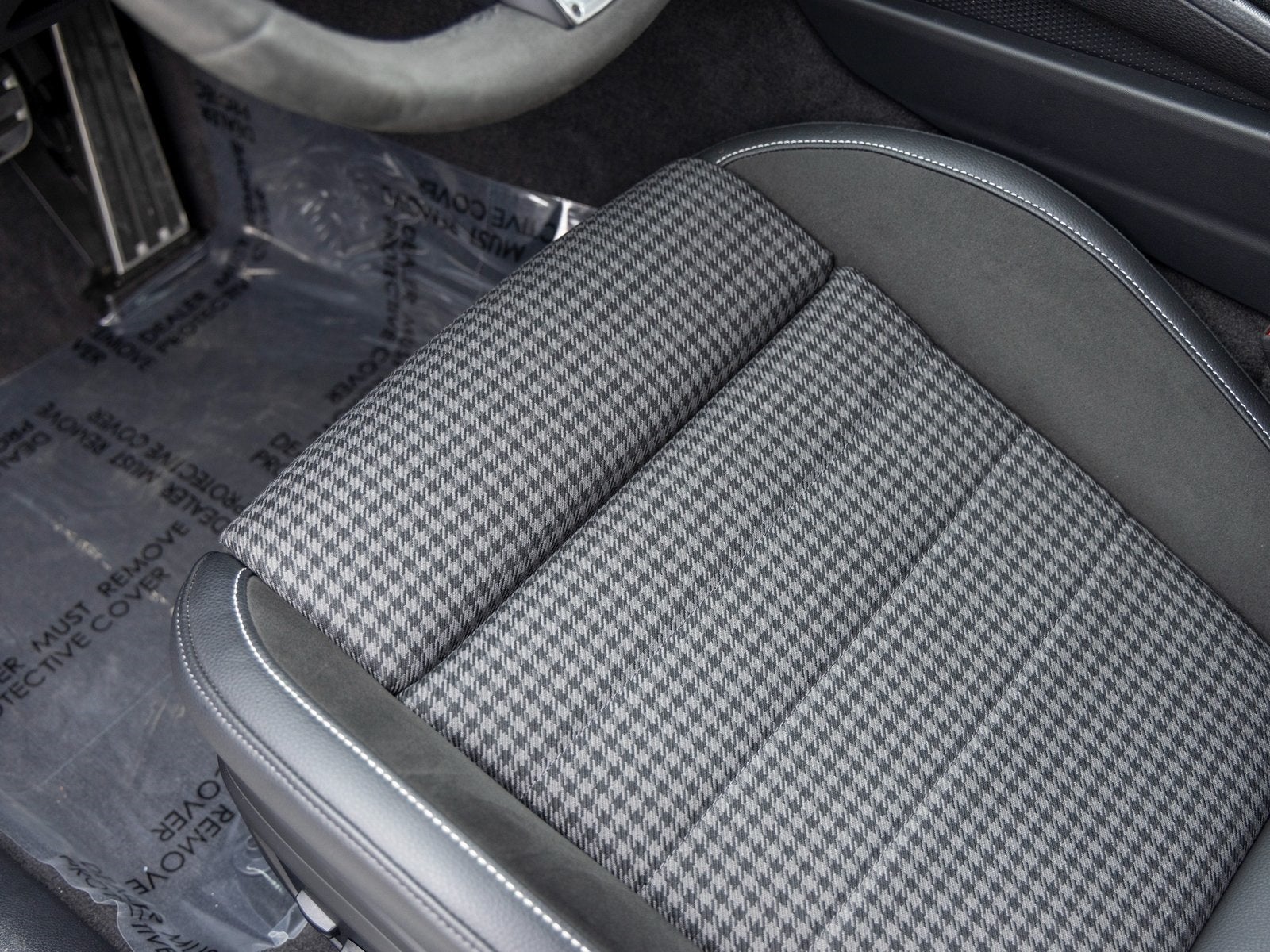 2025 Porsche Panamera Panamera 4