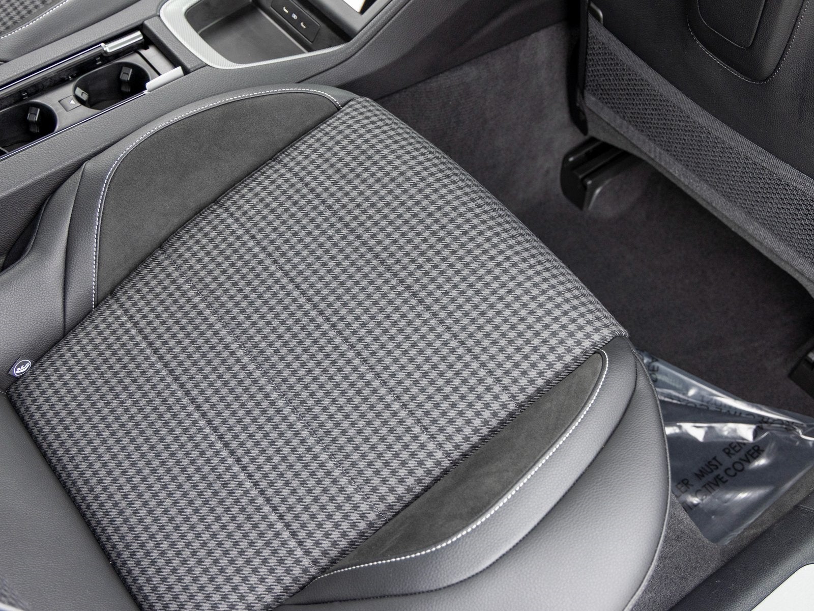 2025 Porsche Panamera Panamera 4