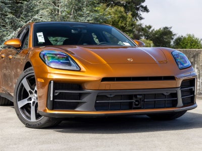 2026 Porsche Panamera 4
