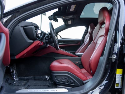 2024 Porsche Panamera Panamera