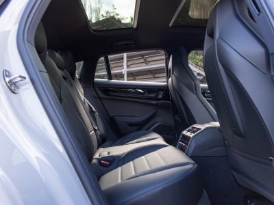 2026 Porsche Panamera Panamera 4