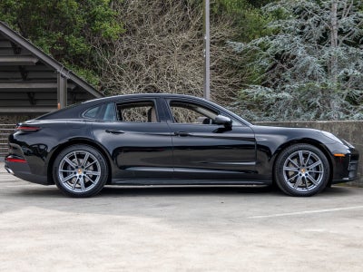 2025 Porsche Panamera Panamera