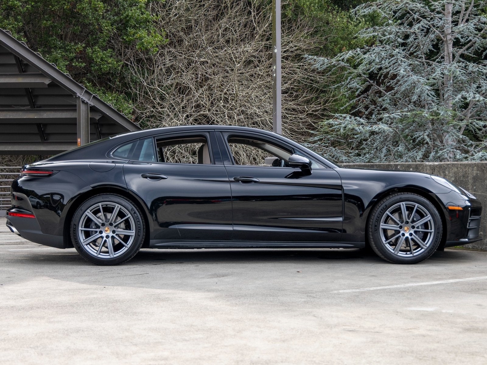 2025 Porsche Panamera Panamera