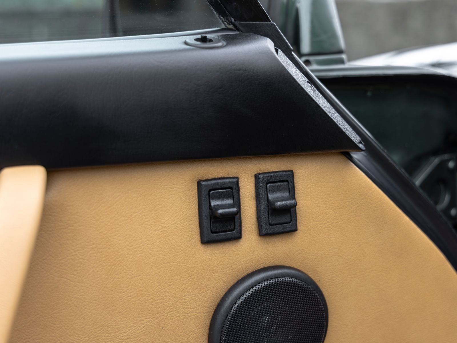 1991 Porsche 911 911 Carrera 2 Coupe