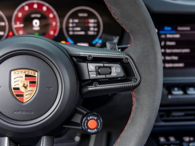 2025 Porsche 911 911 Carrera GTS