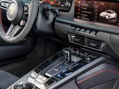 2025 Porsche 911 911 Carrera GTS