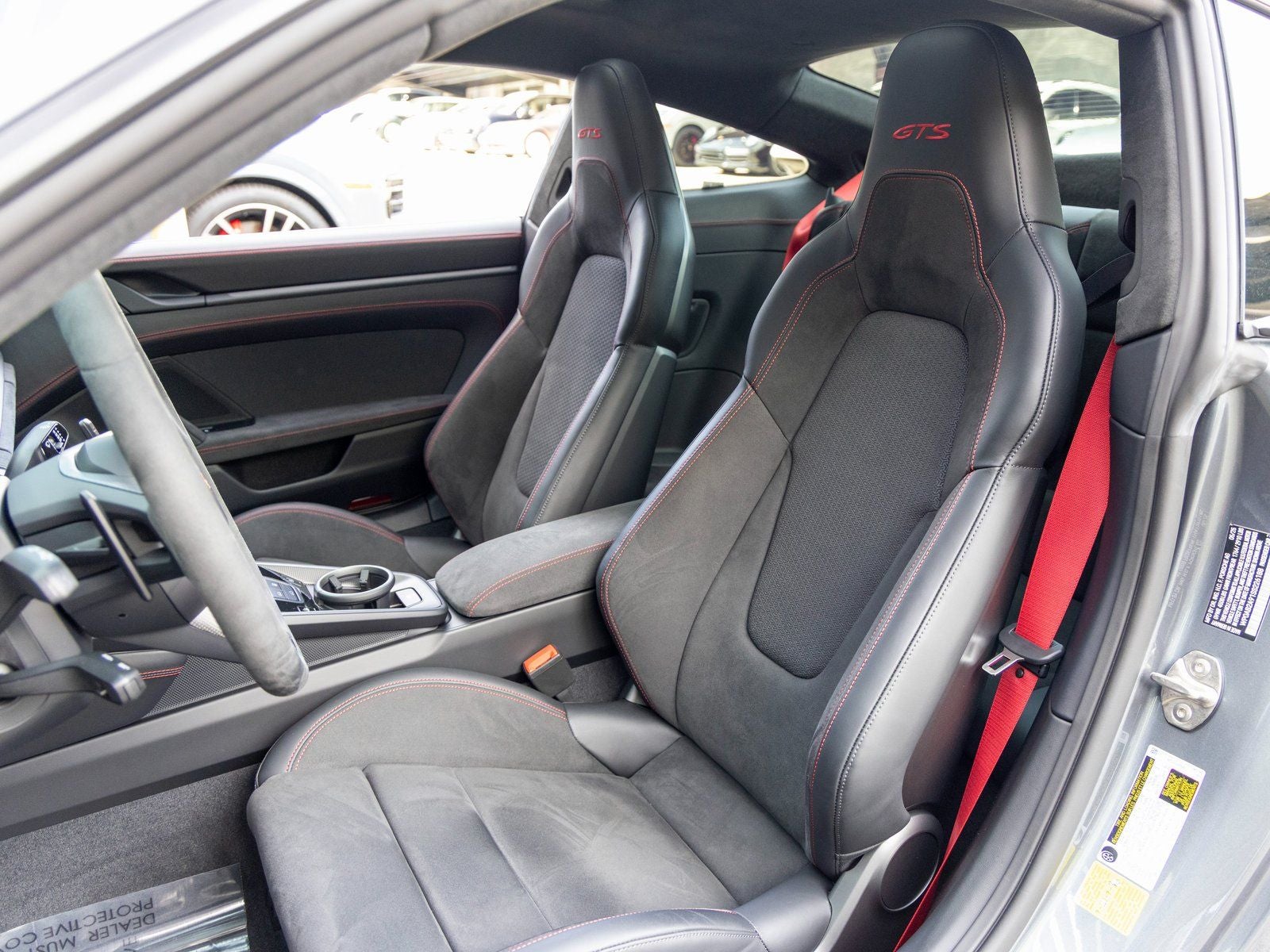 2025 Porsche 911 911 Carrera GTS