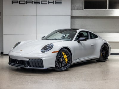 2025 Porsche 911 Carrera 4 GTS