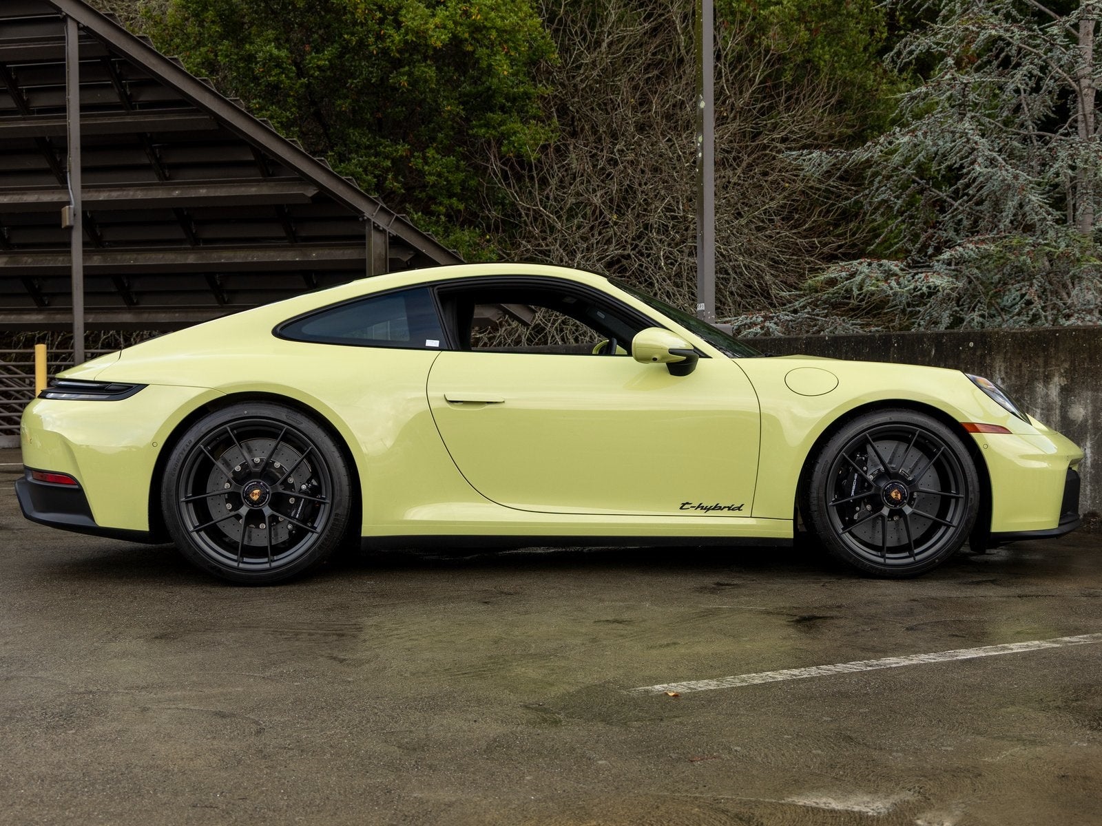 2025 Porsche 911 911 Carrera GTS