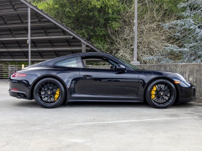 2019 Porsche 911 911 Carrera GTS