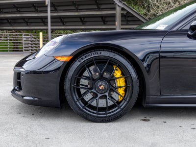 2019 Porsche 911 911 Carrera GTS