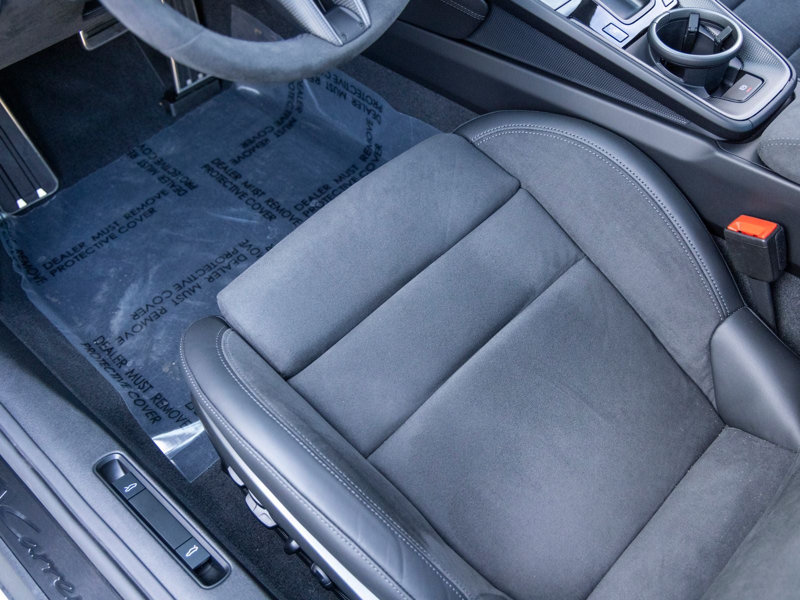 2025 Porsche 911 911 Carrera 4 GTS