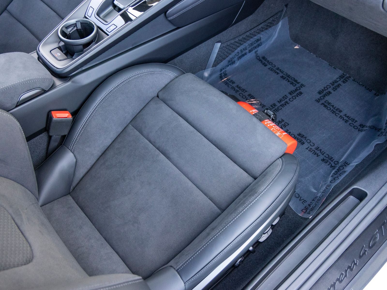 2025 Porsche 911 911 Carrera 4 GTS