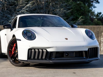 2025 Porsche 911 911 Carrera 4 GTS