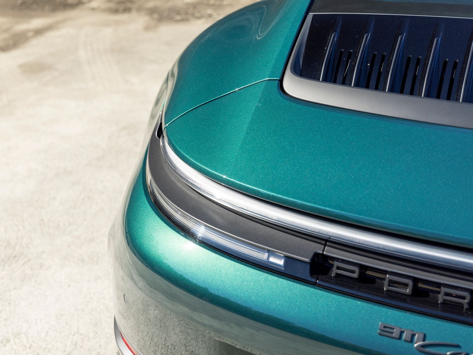 2025 Porsche 911 911 Carrera GTS