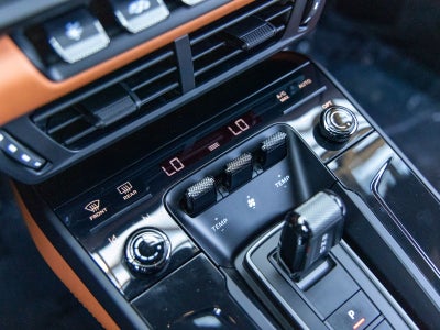 2025 Porsche 911 911 Carrera GTS