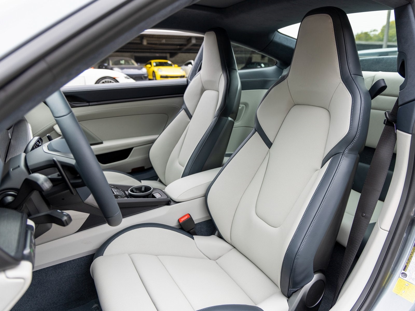 2026 Porsche 911 911 Carrera 4 GTS