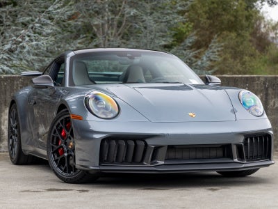 2026 Porsche 911 911 Carrera 4 GTS