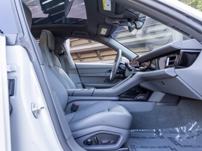 2025 Porsche Taycan 4S