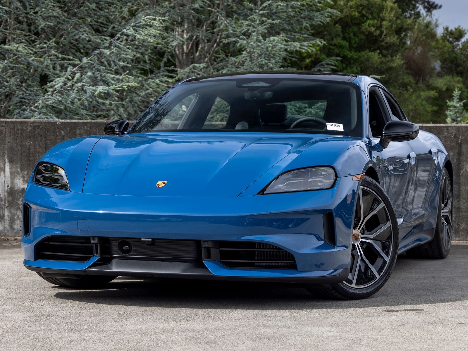 2026 Porsche Taycan 4S Black Edition