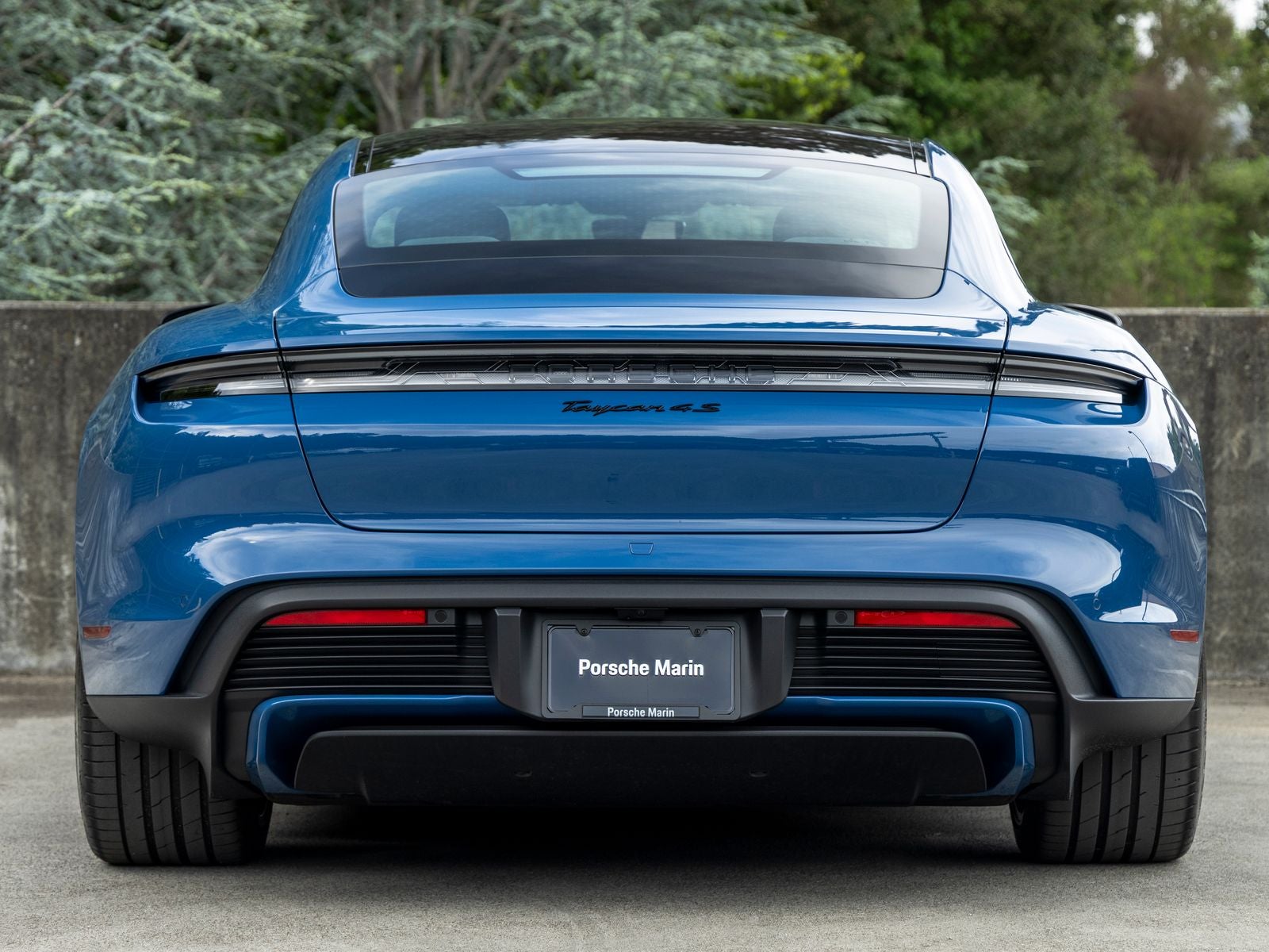 2026 Porsche Taycan 4S Black Edition
