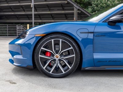 2026 Porsche Taycan 4S Black Edition