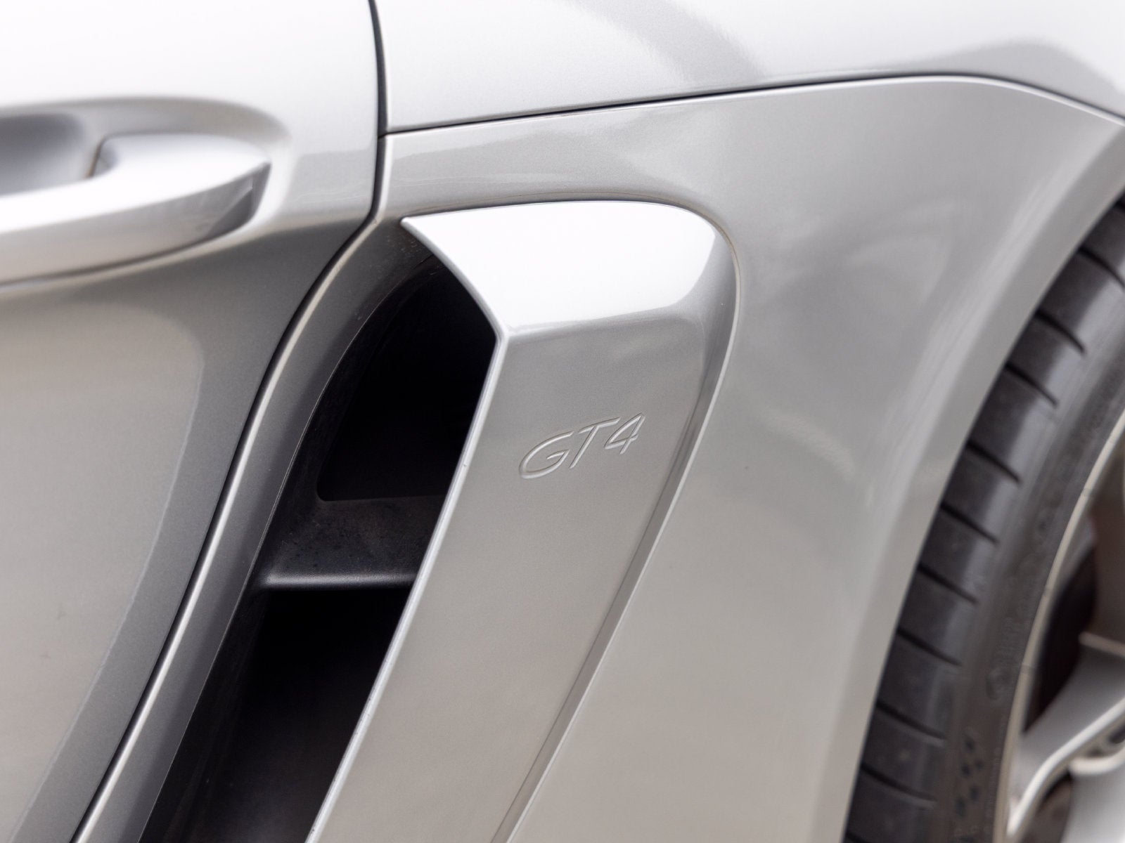 2022 Porsche 718 718 Cayman GT4