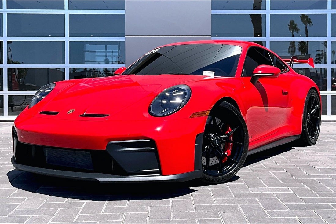 2025 Porsche 911 GT3 — photo 1 of 29