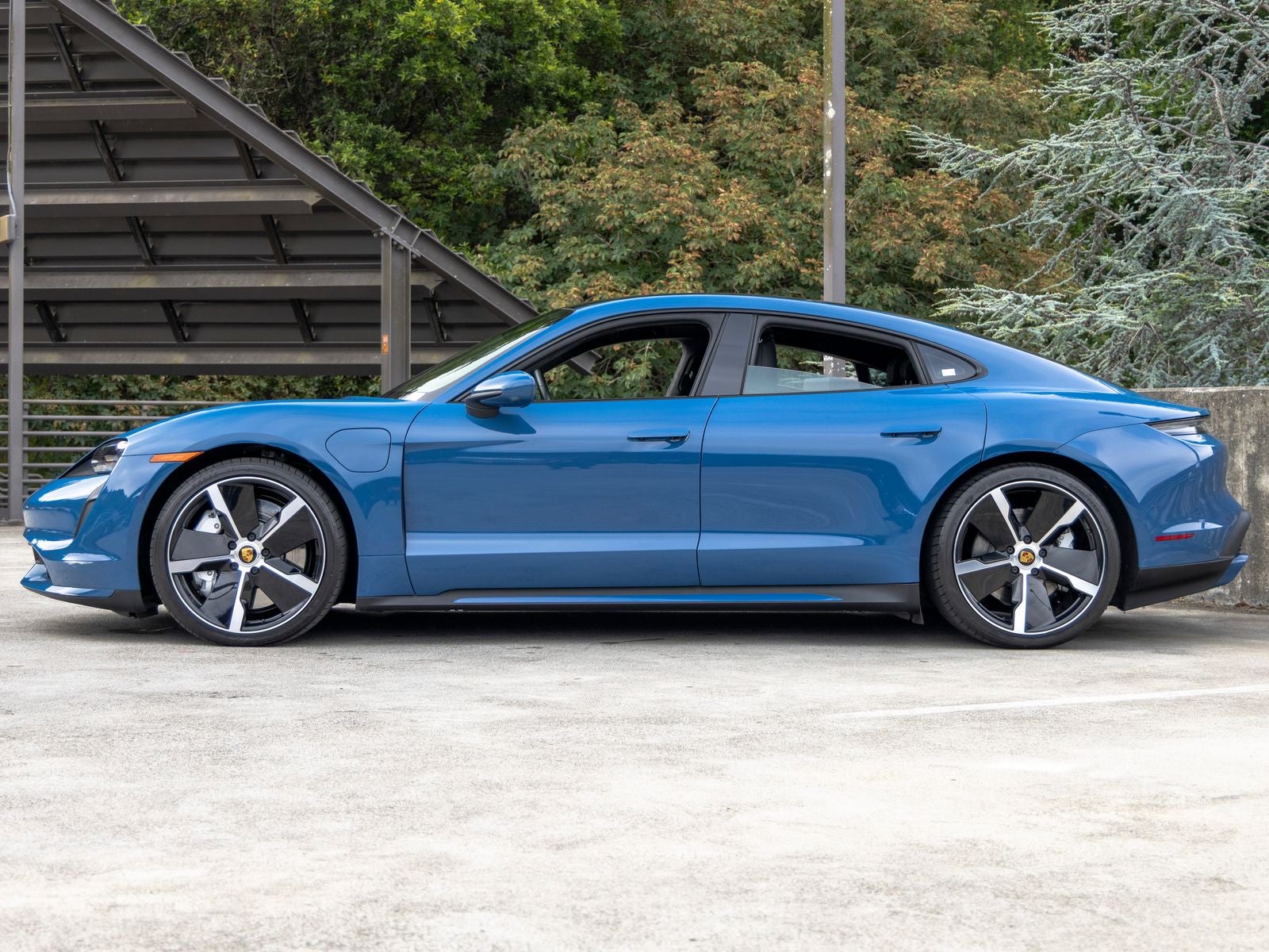 2024 Porsche Taycan Taycan Turbo (MY24)