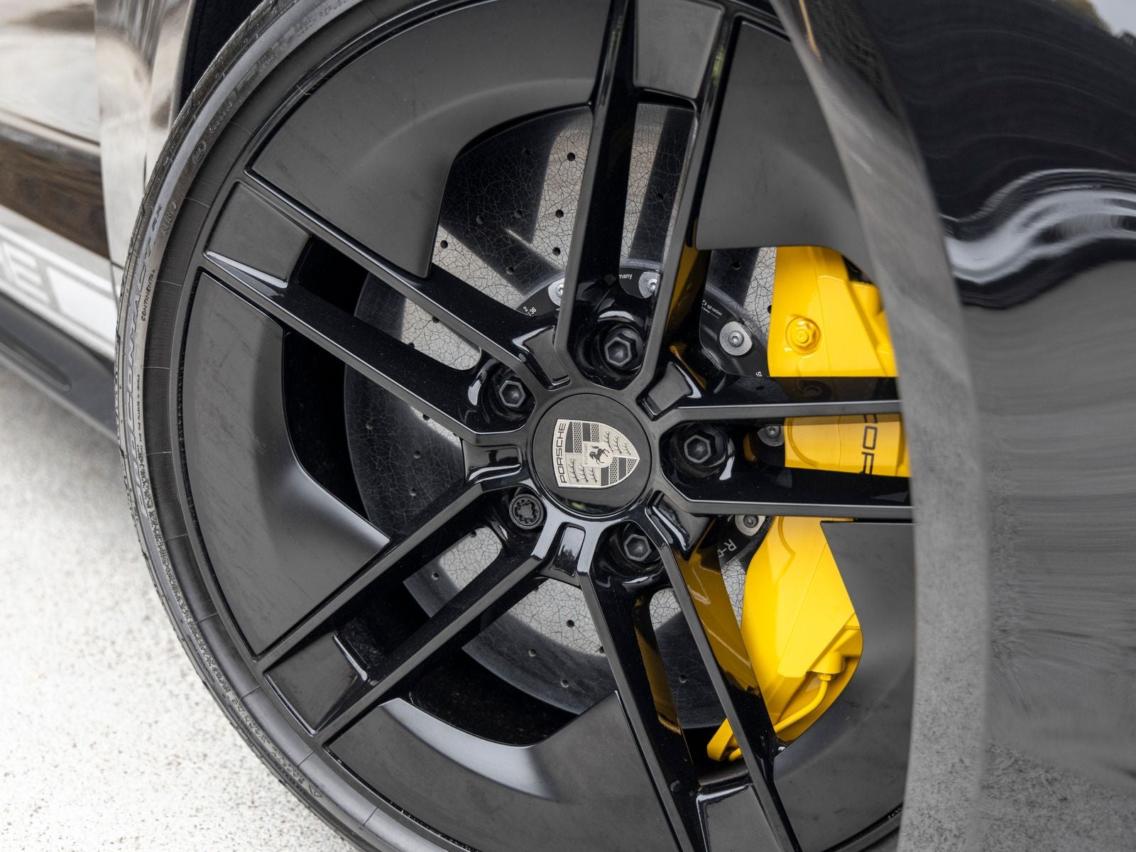 2026 Porsche Taycan Taycan Turbo S