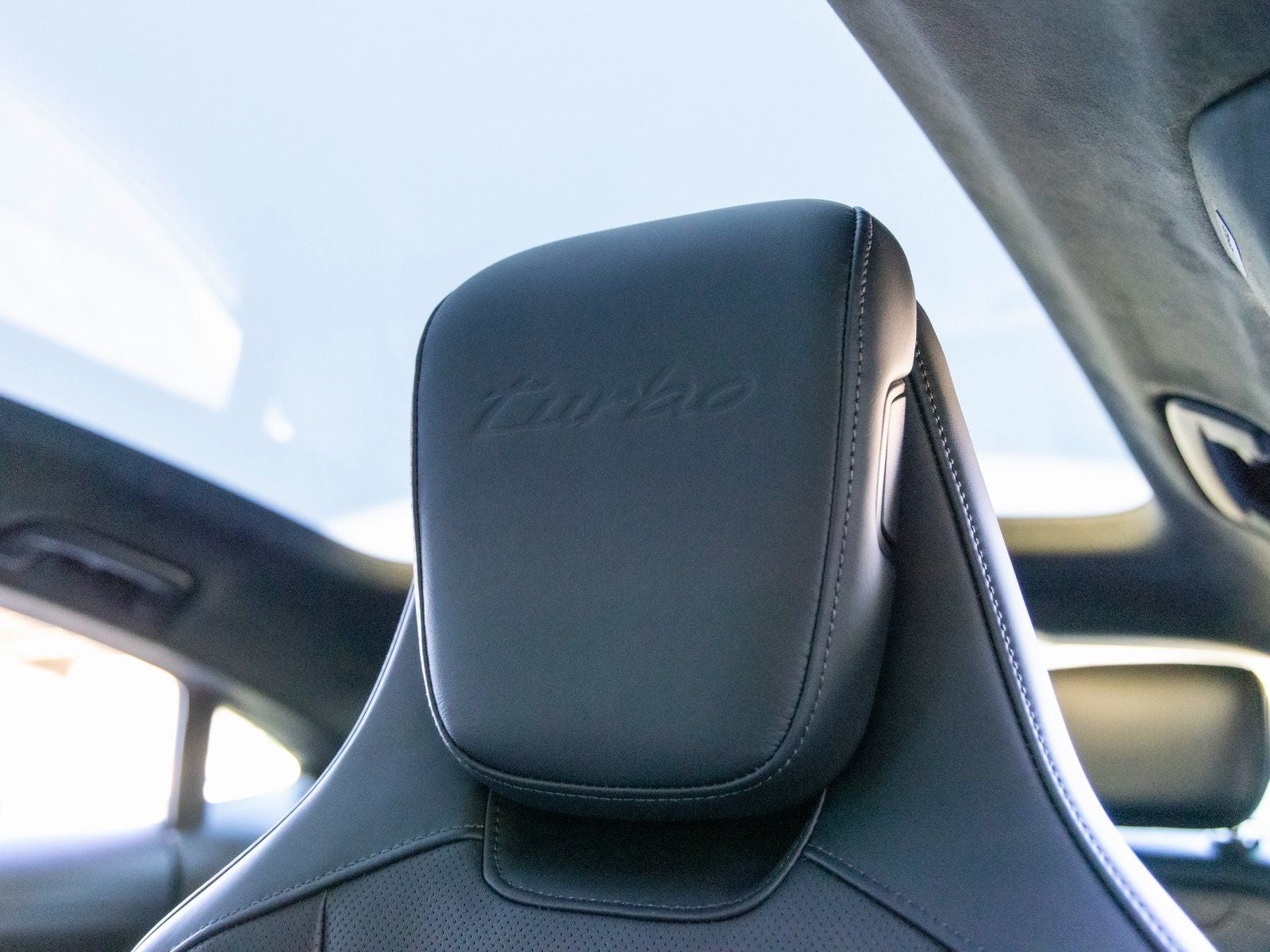 2026 Porsche Taycan Taycan Turbo